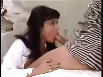 ક્રેઝી સેક્સ ડિવાઇસ વિડિઓ (લિટલ કેપ્રિસ)